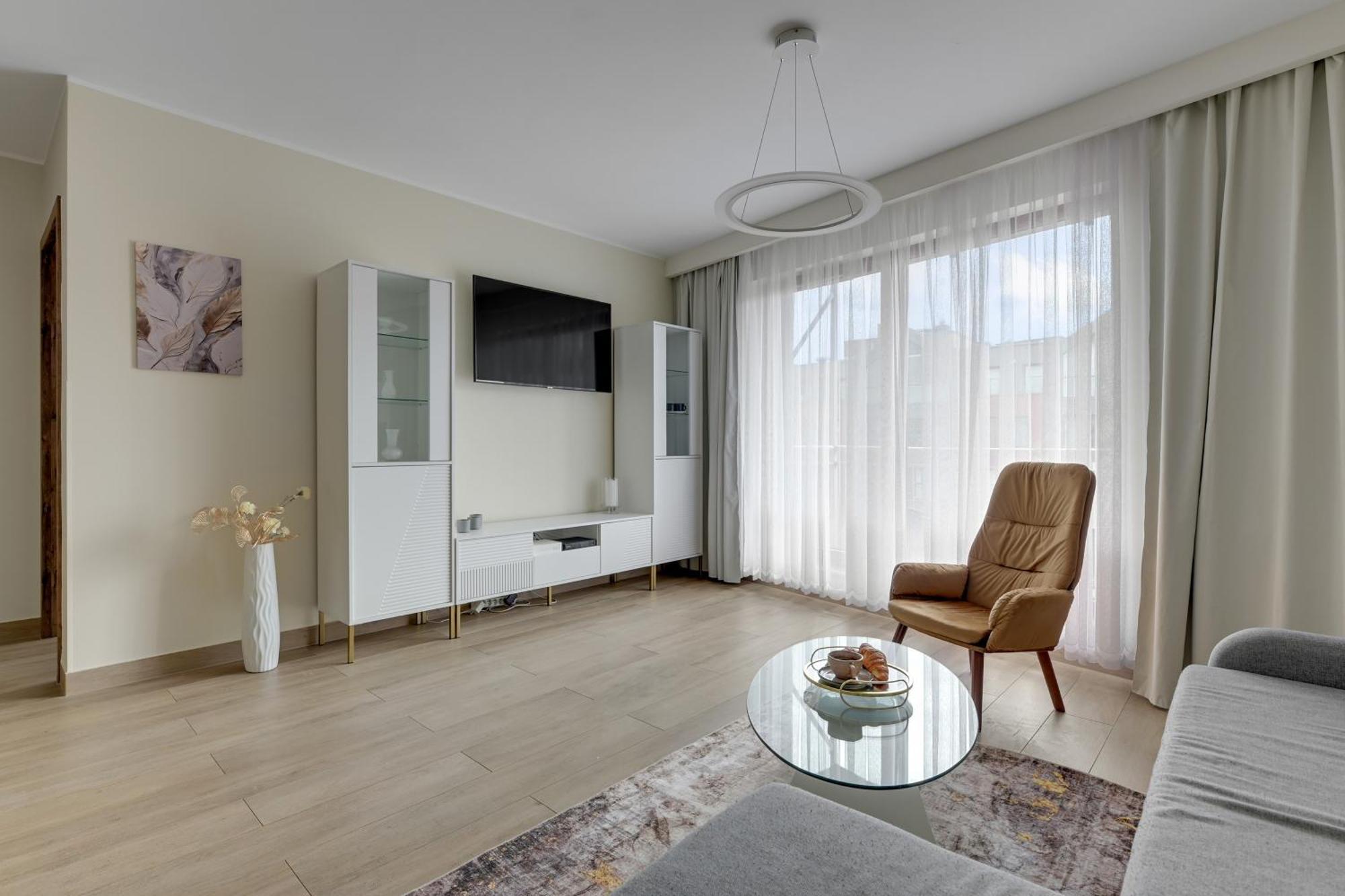 Waterlane Island - Riverview Pool, & Gym By Downtown Apartamento