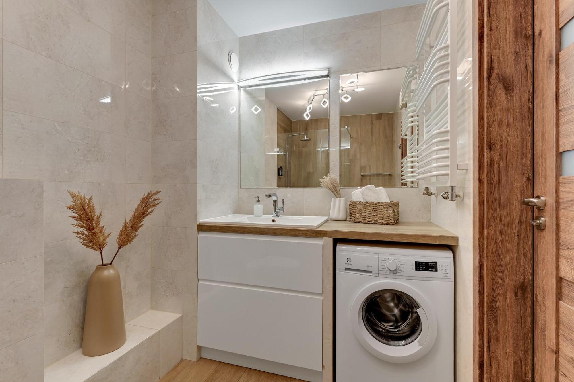 Waterlane Island - Riverview Pool, & Gym By Downtown Apartamento